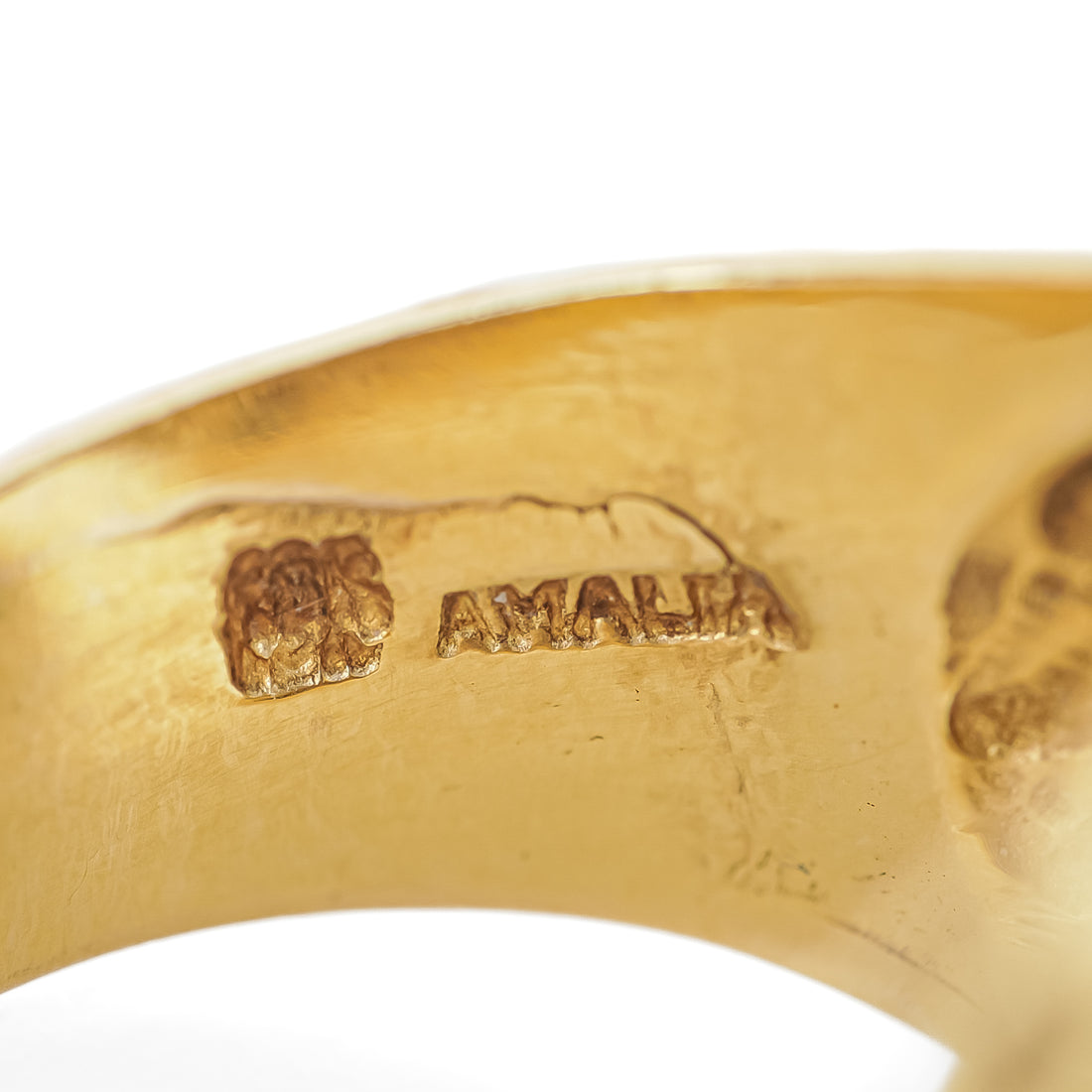18K Yellow Gold Diamond Horse Ring