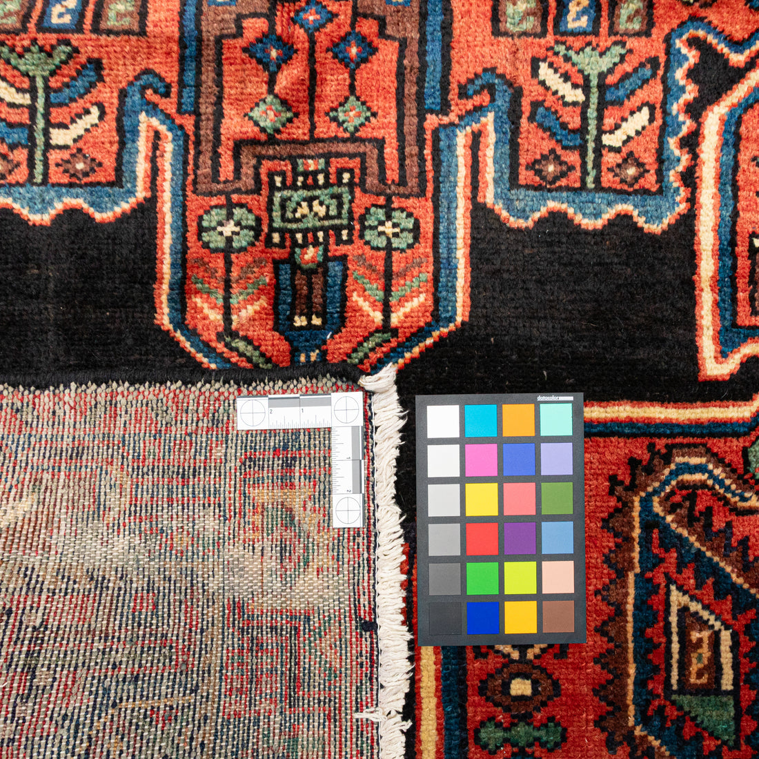 Hand Knotted Wool Zanjan Persian Rug      71"x44"