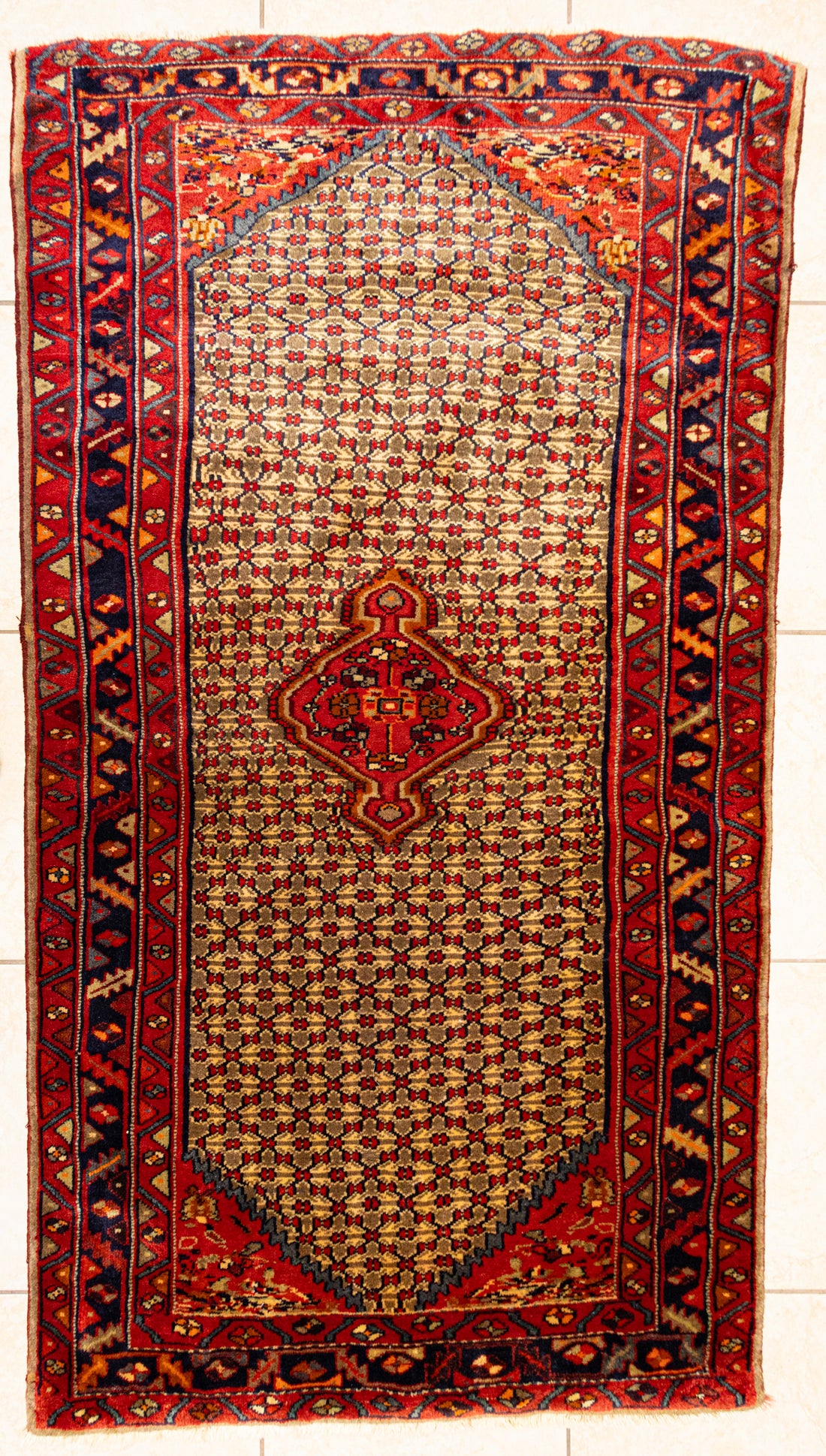 Hand Knotted Wool Zanjan Persian Rug            74"x44"