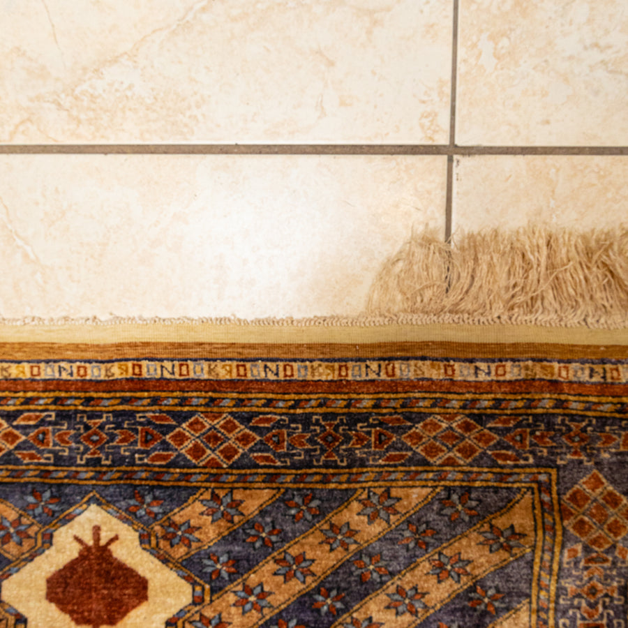 Hand Knotted Silk Blend Prayer Rug 58"x40"