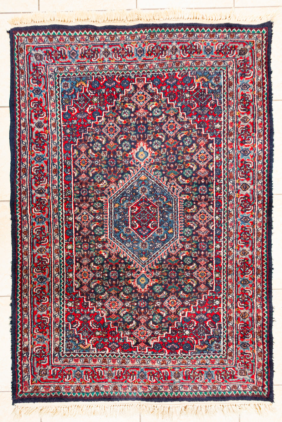 Hand Knotted Wool Rug 74"x46"