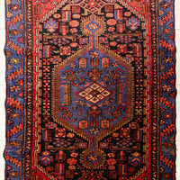 Hand Knotted Wool Zanjan Persian Rug 86"x47"