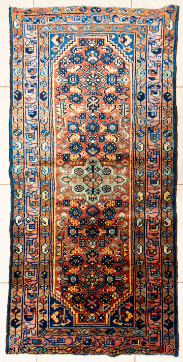 Hand Knotted Wool Heriz Persian Rug