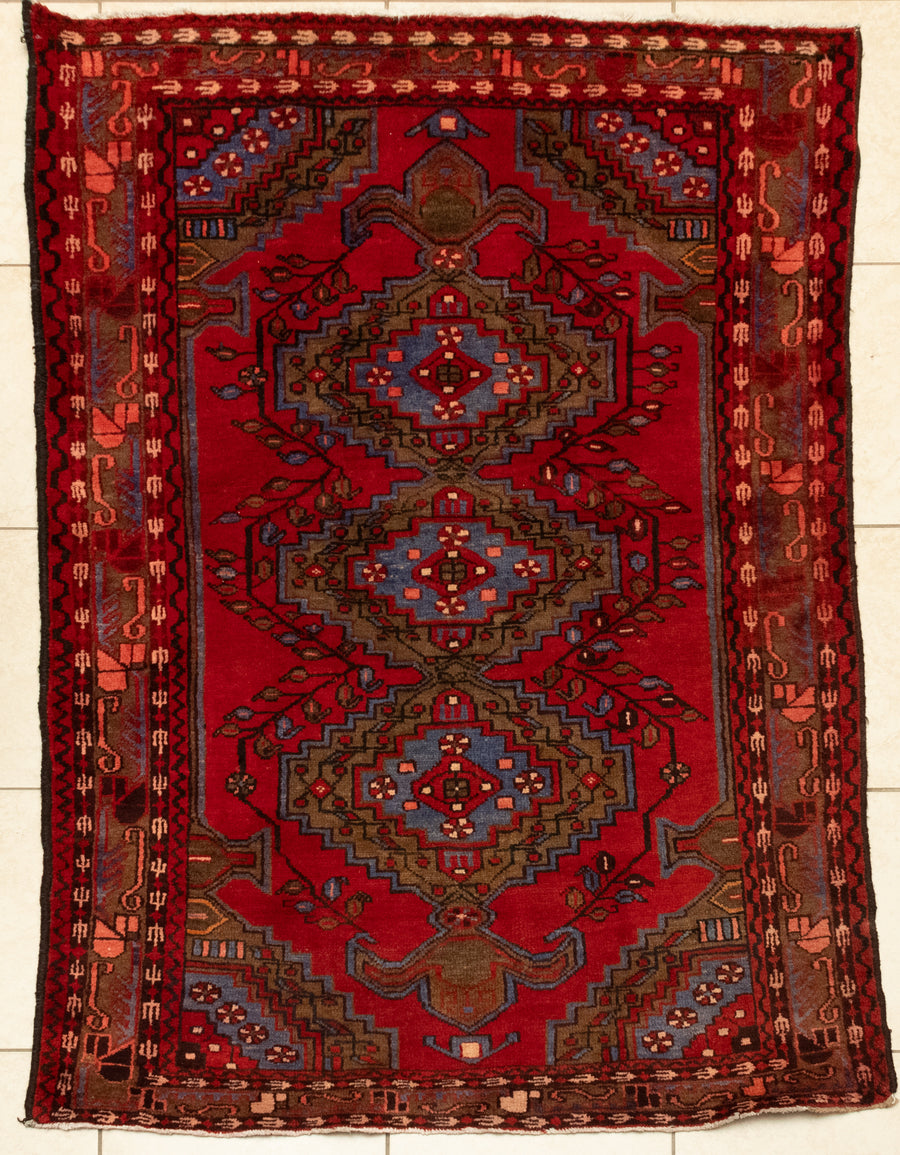 Hand-Knotted Wool Qashqai Shiraz Rug 6'4" x 4'3"