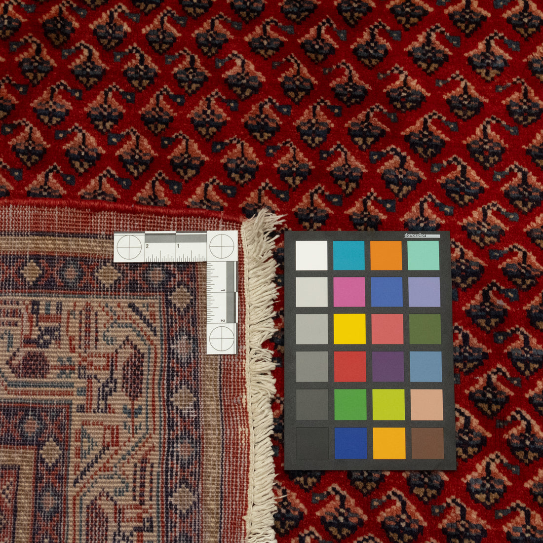 Hand-Knotted Paisley Pattern Wool Rug 7' x 4'1"