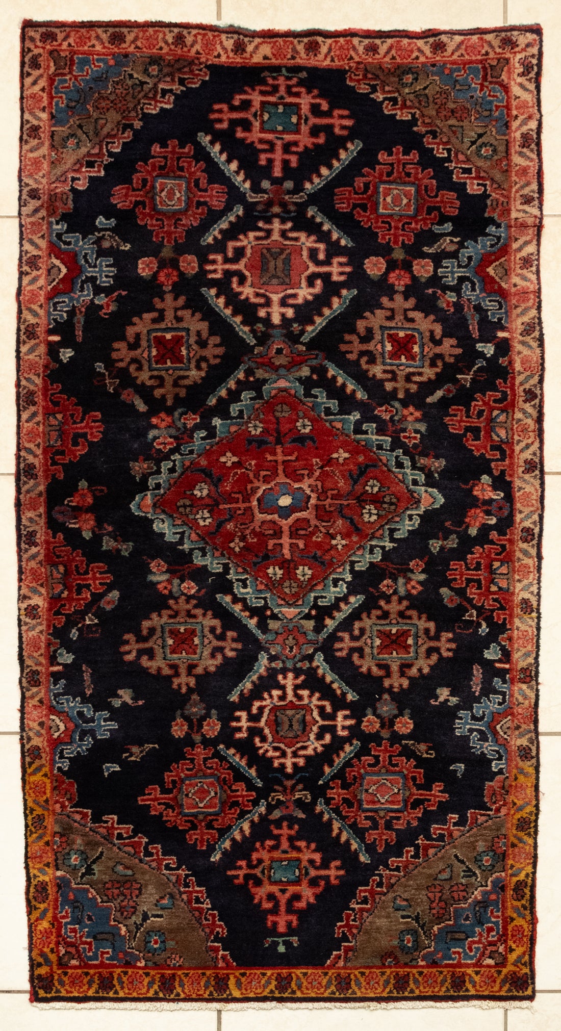 Hand-Knotted Wool Isfahan Rug 5'7" x 2'9"