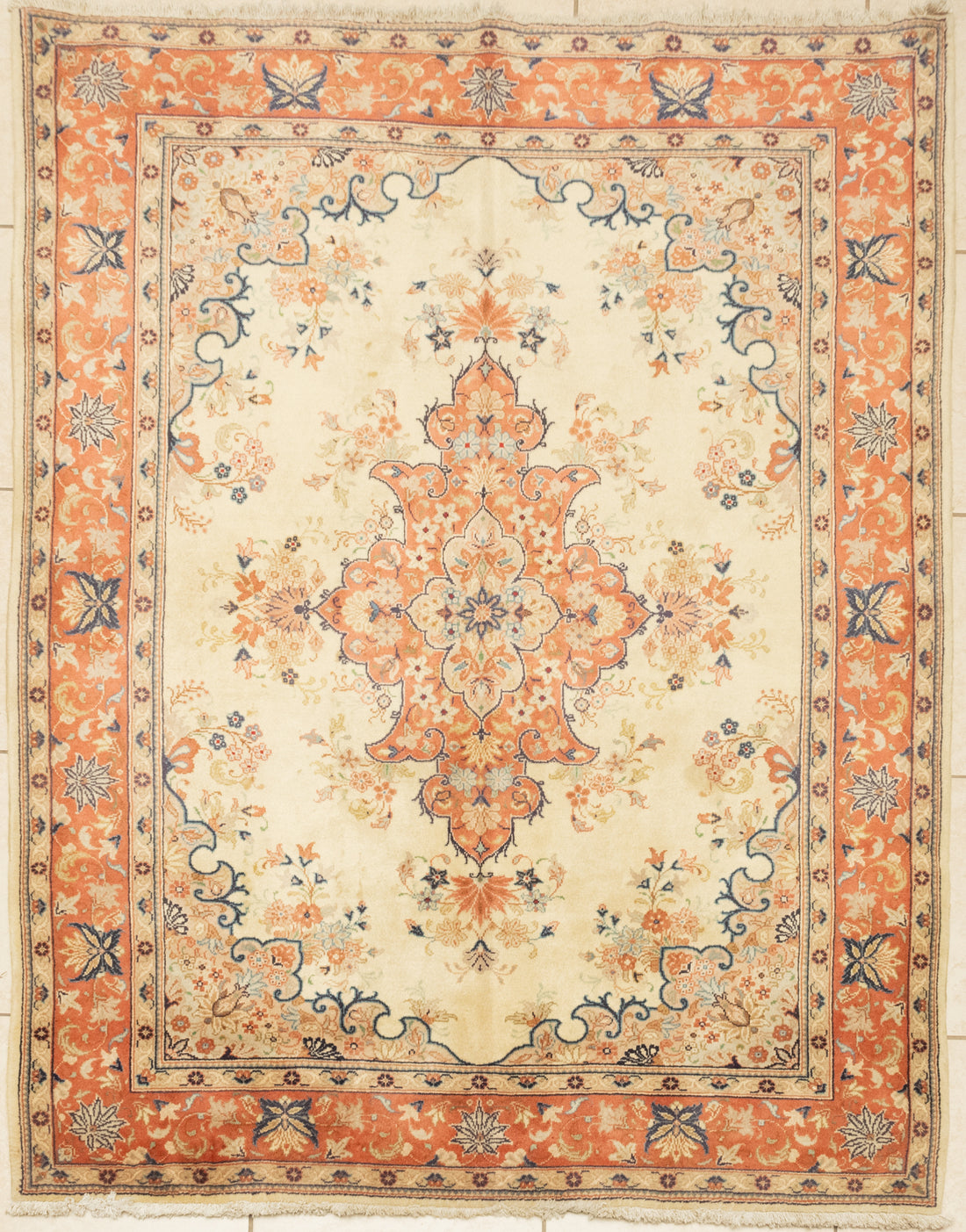 Hand-Knotted Wool Saruk Rug 7'9" x 4'9"