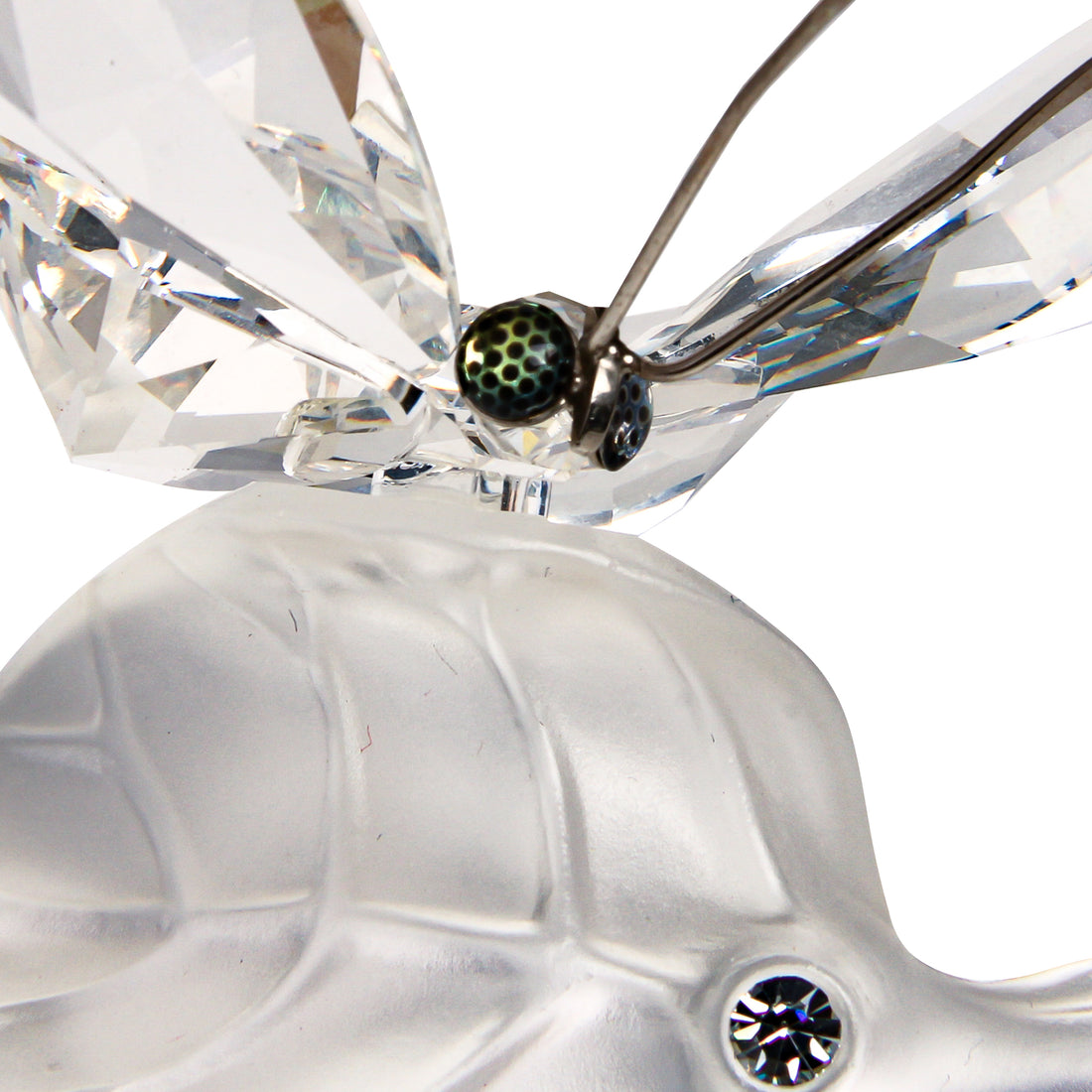 SWAROVSKI Butterfly on Leaf Figurine 182920