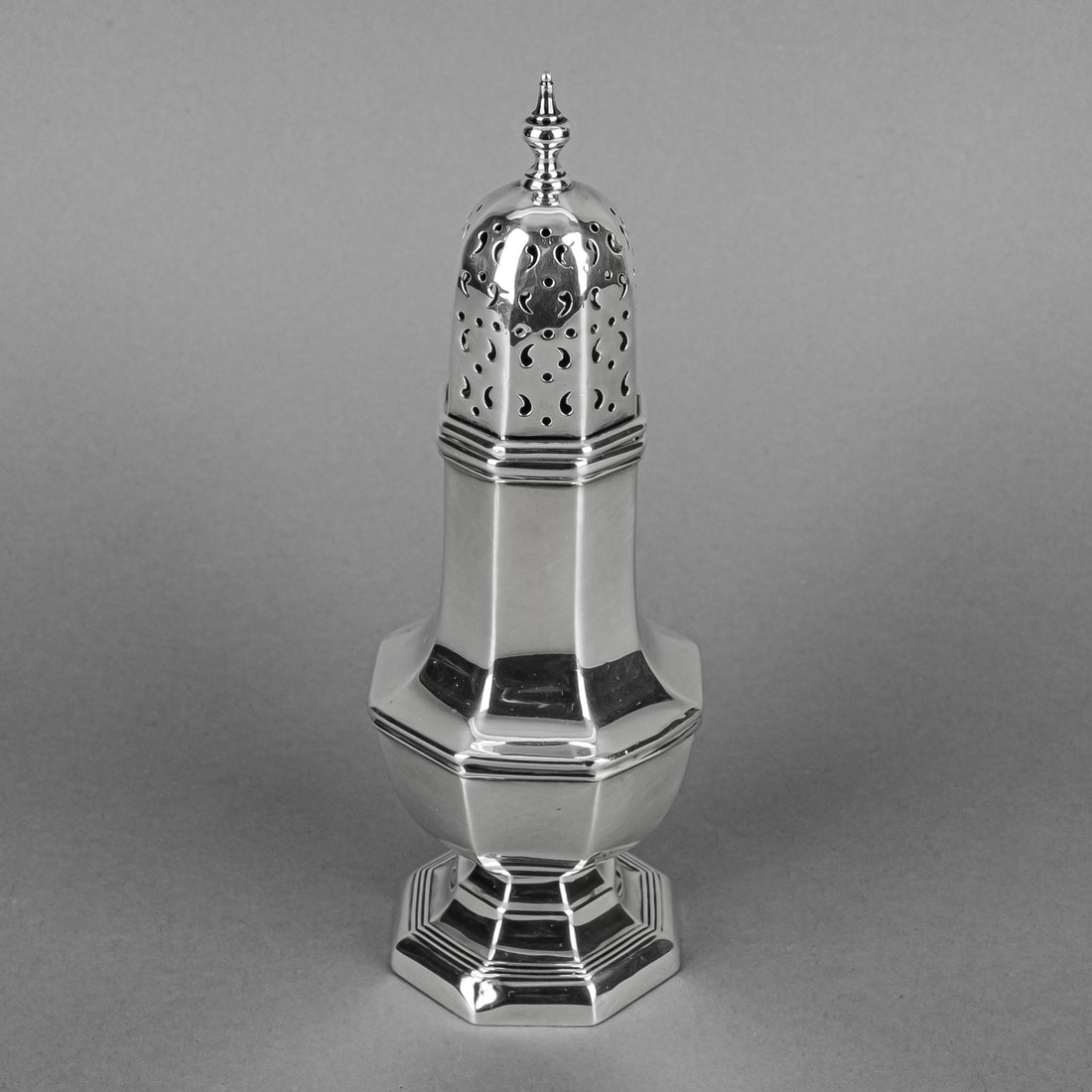WILLIAM HUTTON & SONS LTD Sterling Sugar Caster