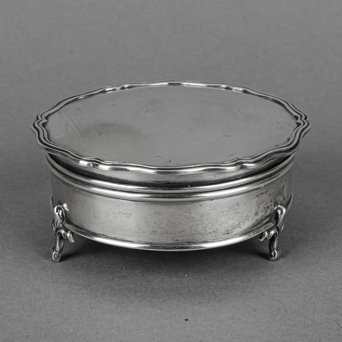 ASPREY LONDON Sterling Silk Lined Footed Jewelry Box