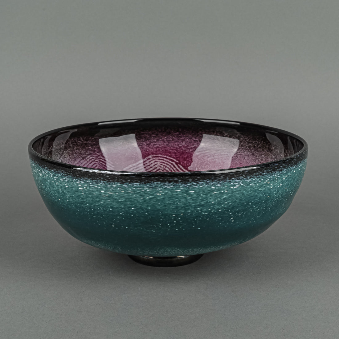 Claire Maunsell (Canadian 1956) Art Glass Bowl