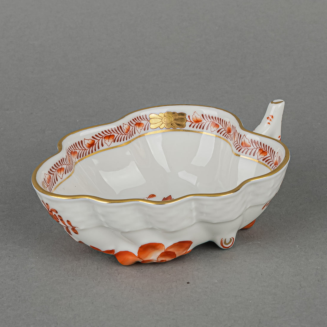 HEREND Chinese Bouquet Rust Leaf Shaped Sugar Bowl
