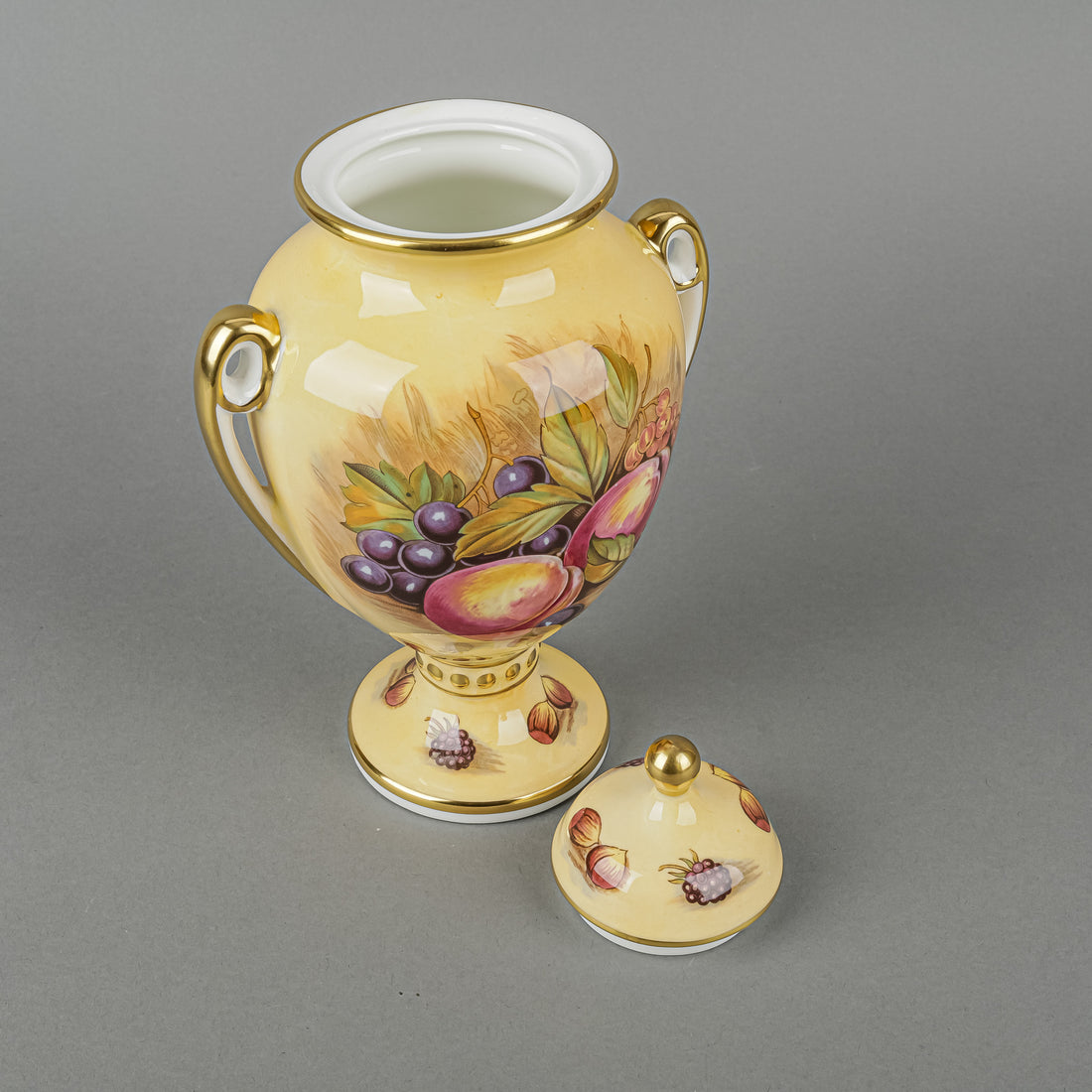 AYNSLEY Orchard Gold Lidded Urn Vase