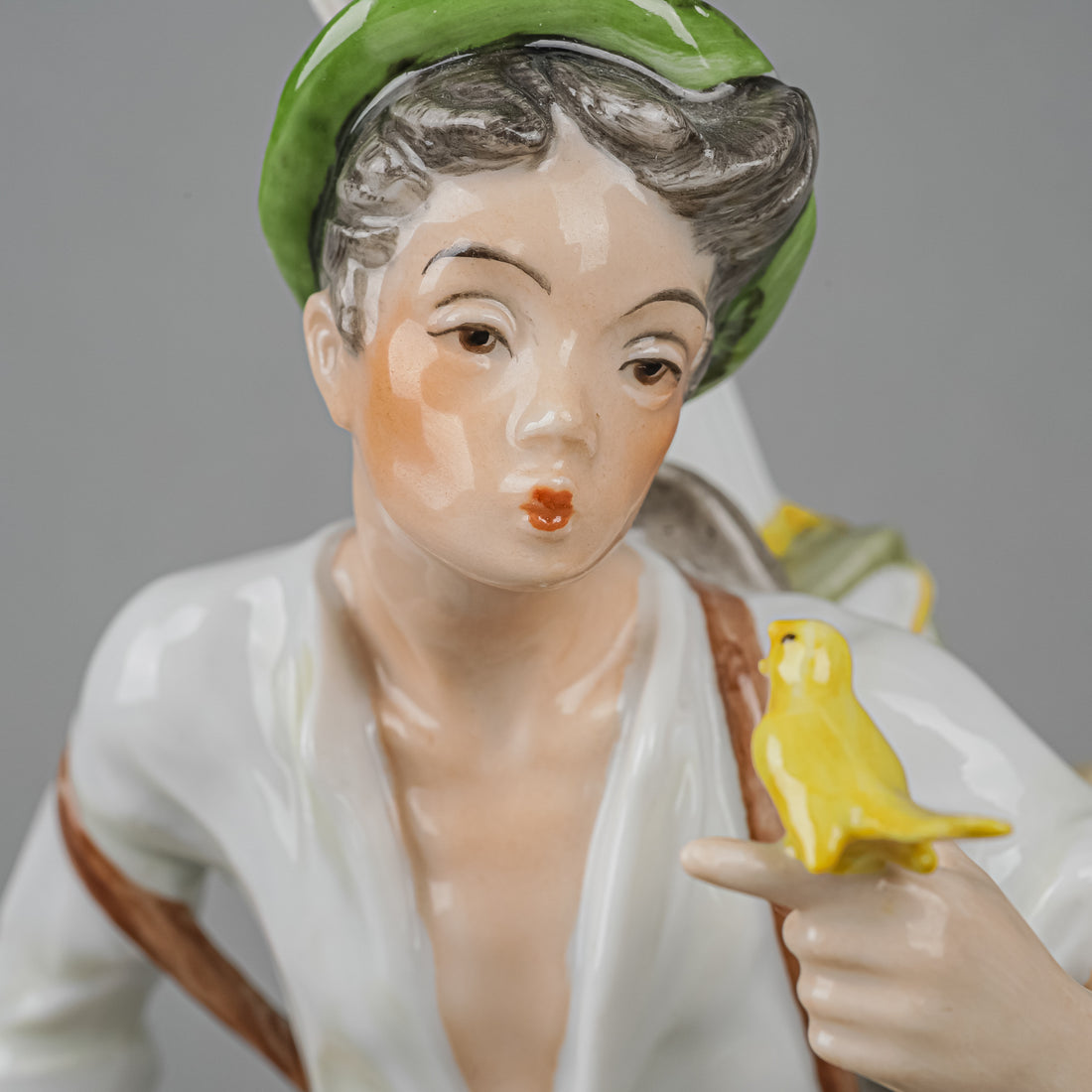 KAISER Figurine Bird Seller 387