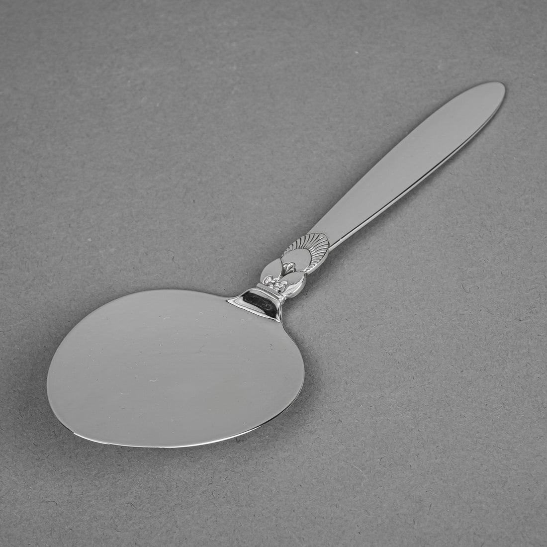 GEORG JENSEN Cactus Sterling Pastry Server