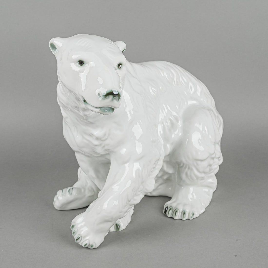 ROYAL DUX Figurine Polar Bear 398/1