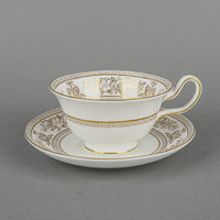 WEDGWOOD Gold Columbia 10 Place Settings w/Extras