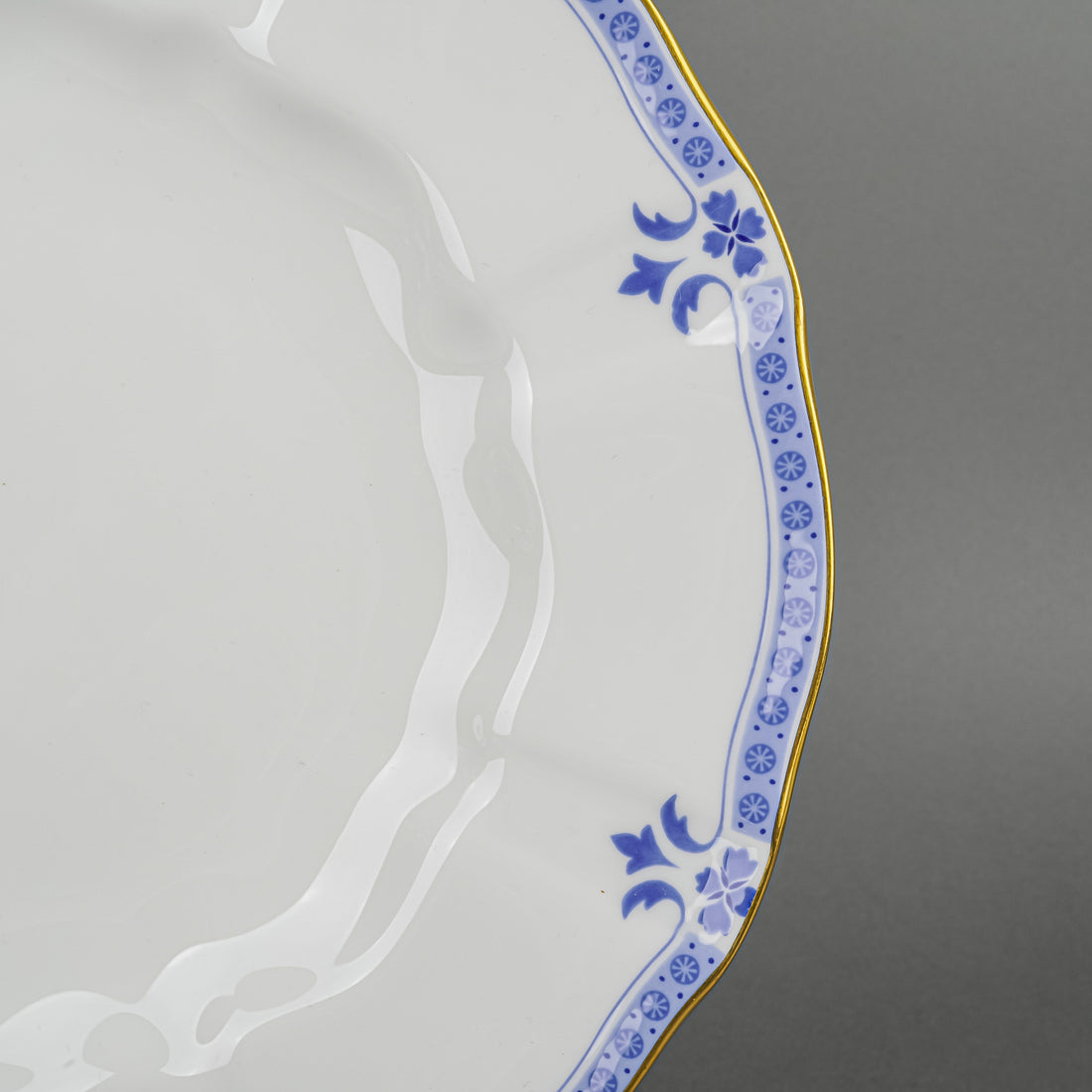 ROYAL CROWN DERBY Grenville A1303 9 Place Settings Plus Extras