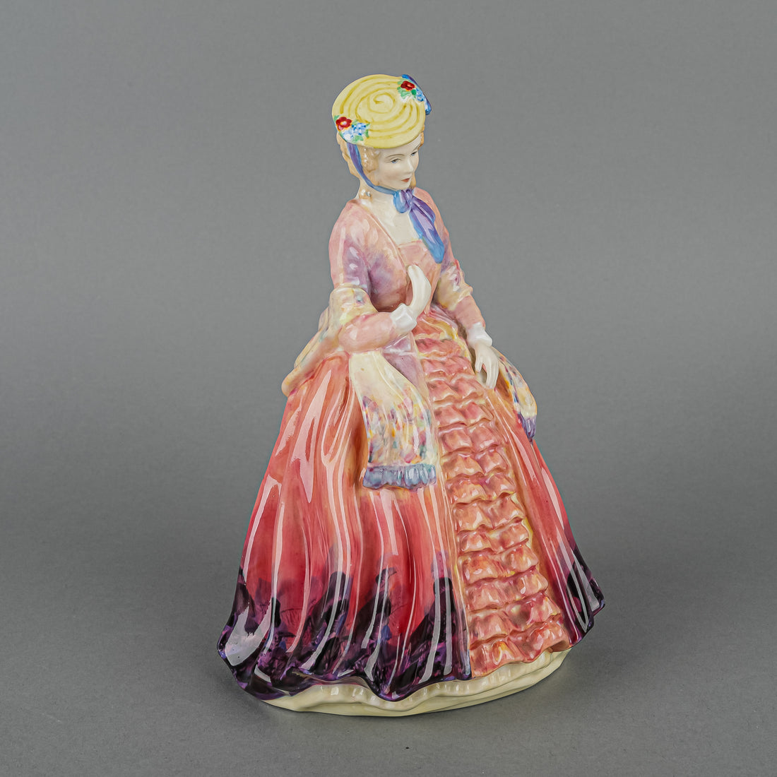 PARAGON Figurine Lady Melanie