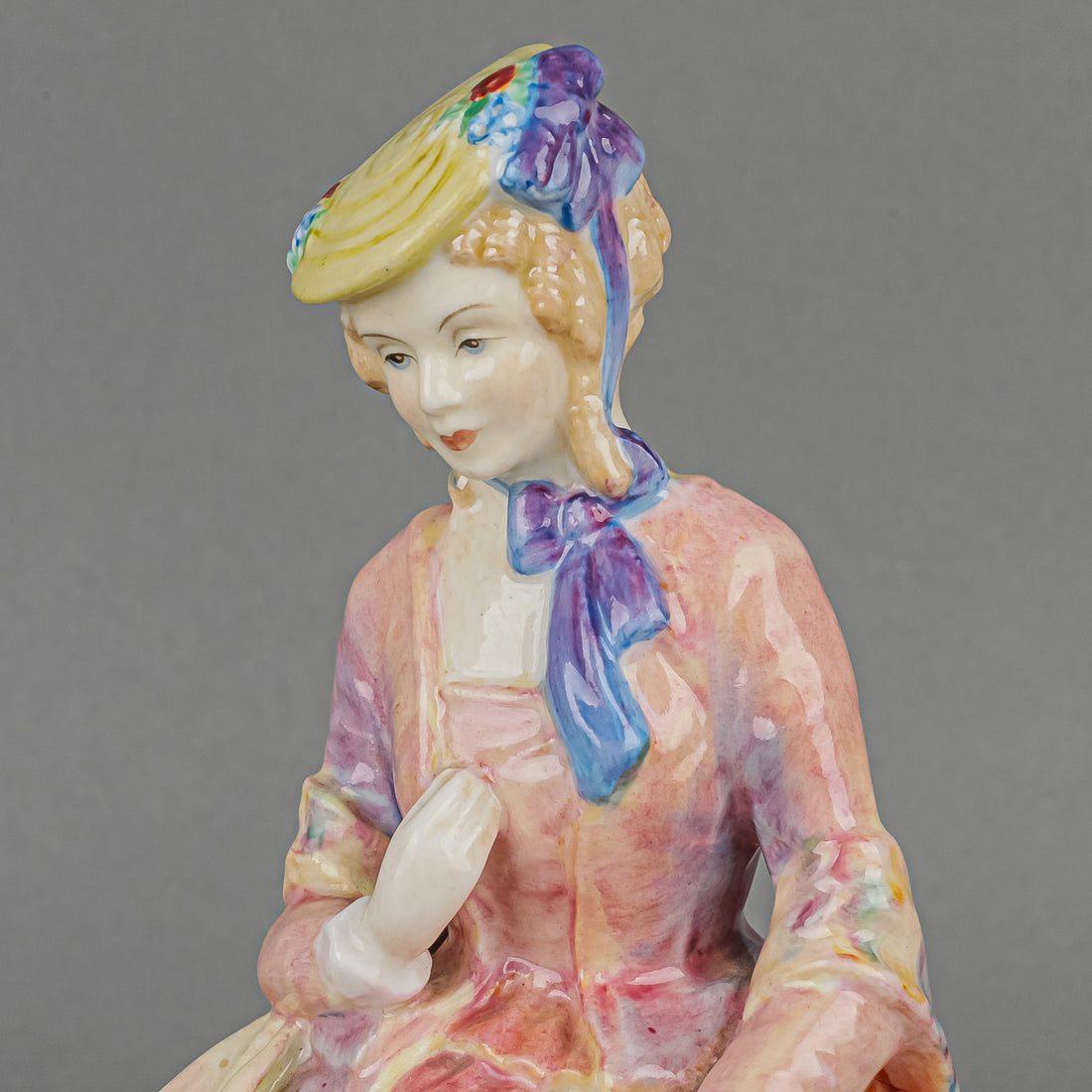 PARAGON Figurine Lady Melanie