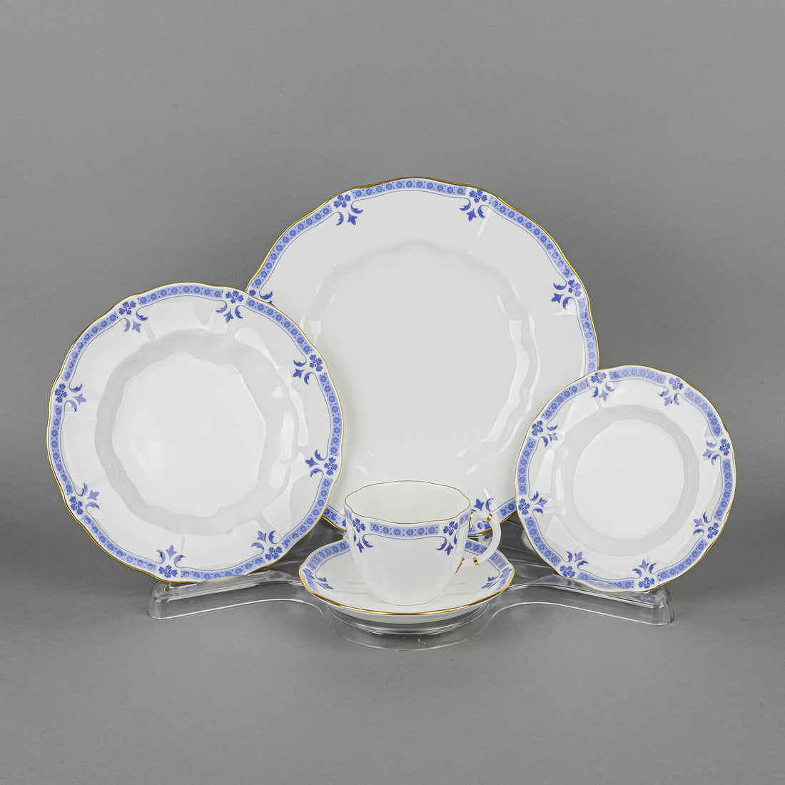 ROYAL CROWN DERBY Grenville A1303 9 Place Settings Plus Extras