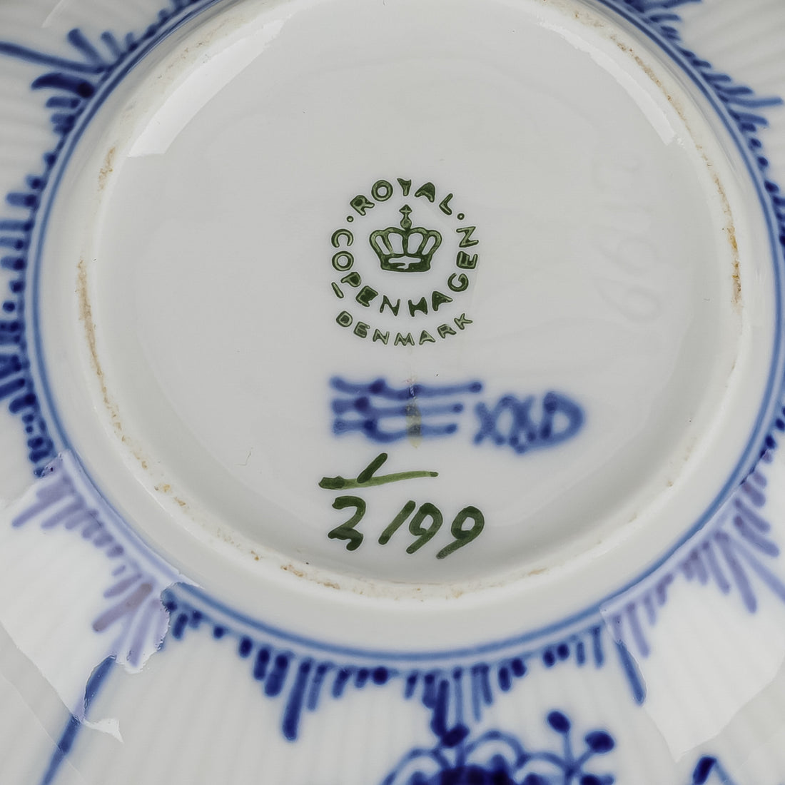 ROYAL COPENHAGEN Blue Fluted Plain Lidded Cream Soup Bowl 1/2199