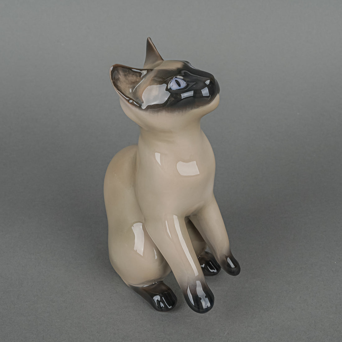 BING & GRONDAHL Figurine Siamese Cat 2308
