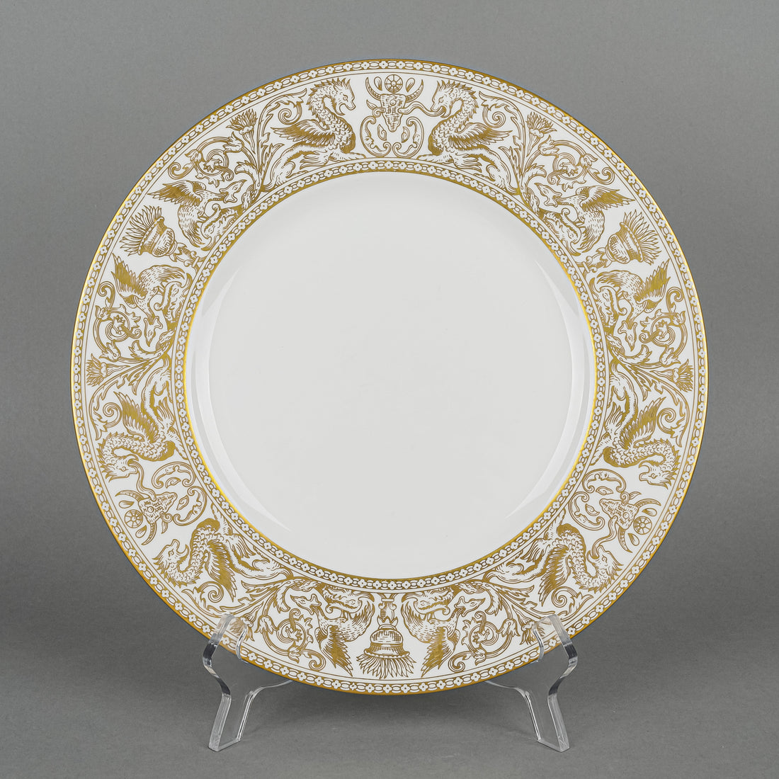 WEDGWOOD Gold Florentine W4219 8 Place Settings Plus Extras