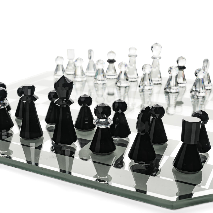 SWAROVSKI Chess Set And Glass Board 155753