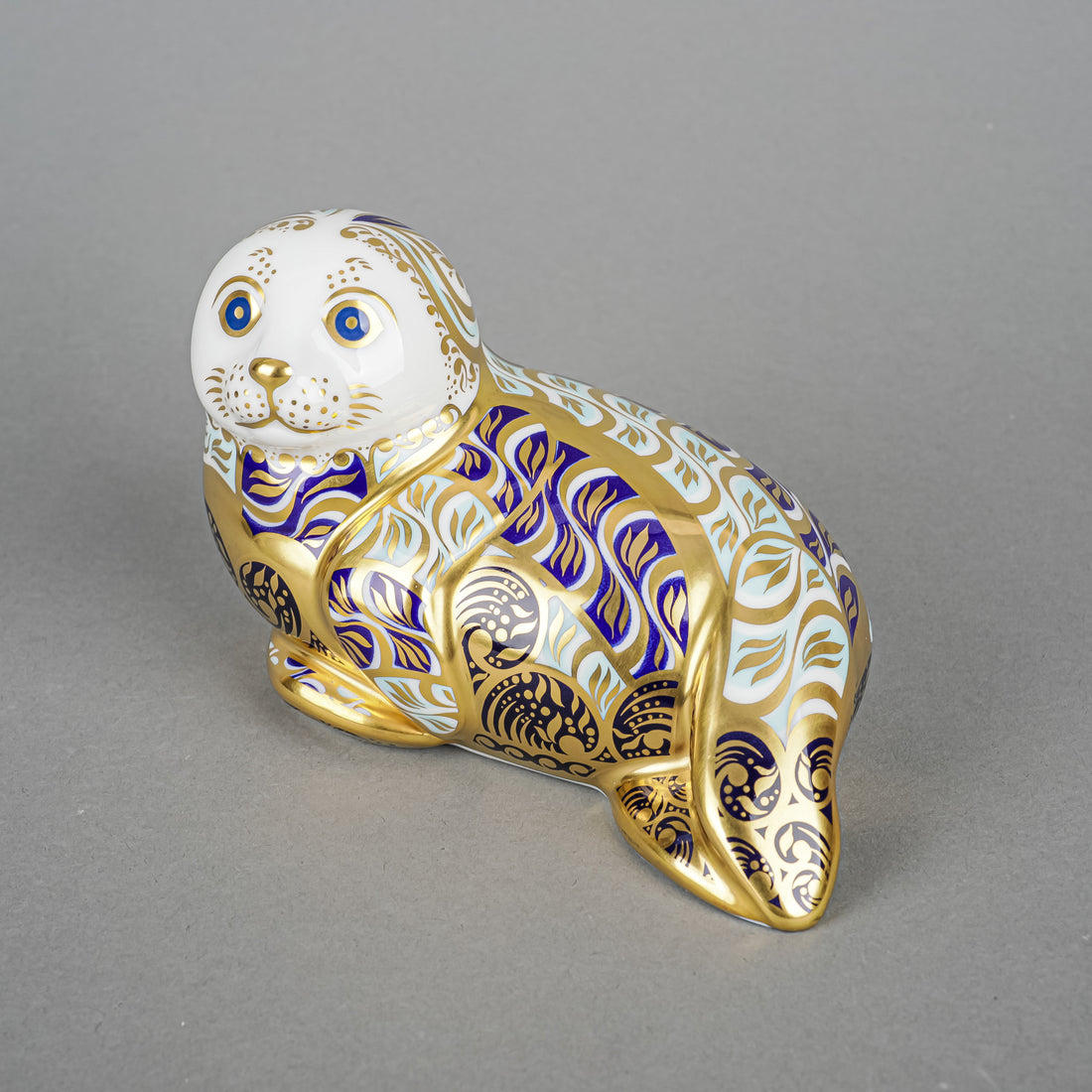 ROYAL CROWN DERBY Paperweight Harbour Seal
