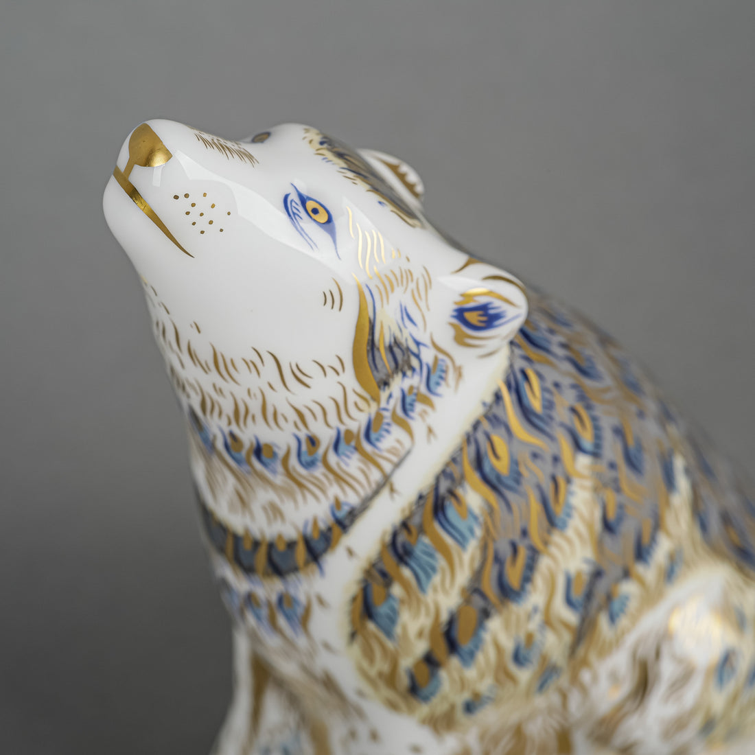 ROYAL CROWN DERBY Paperweight Wolf