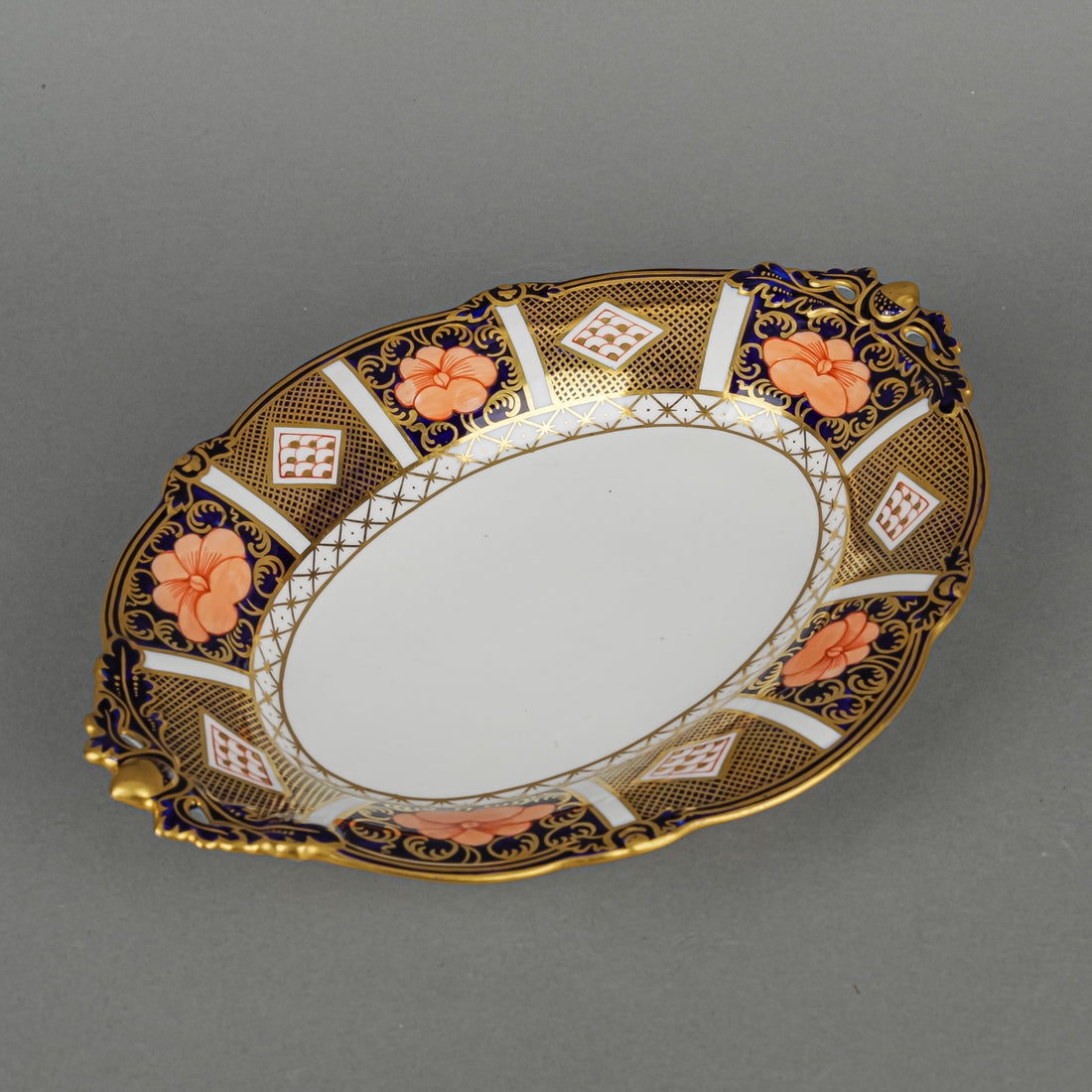 ROYAL CROWN DERBY Old Imari Border Oval Footed Basket