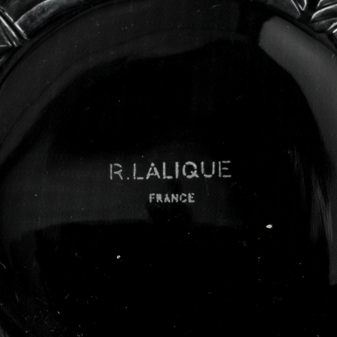 LALIQUE Ormeaux Plate