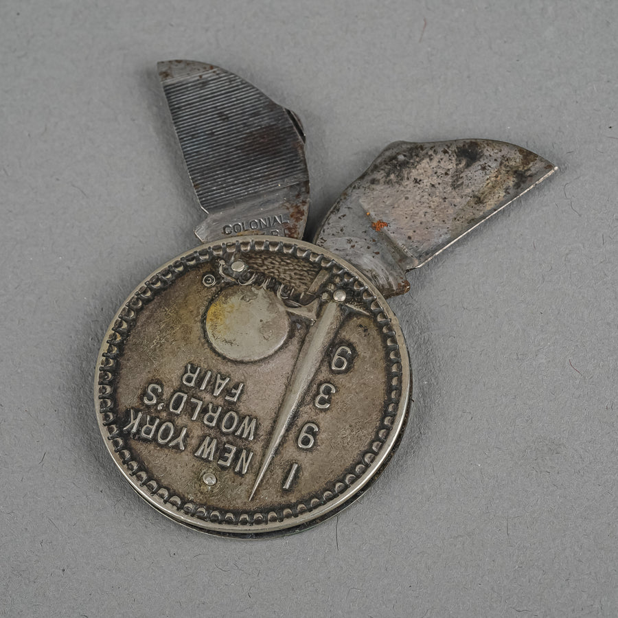 COLONIAL 1939 New York World's Fair Round Pocket Knife