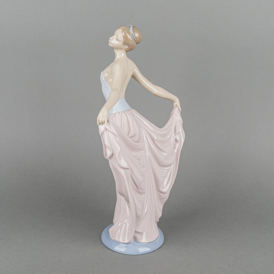 LLADRO Figurine Dancer 5050