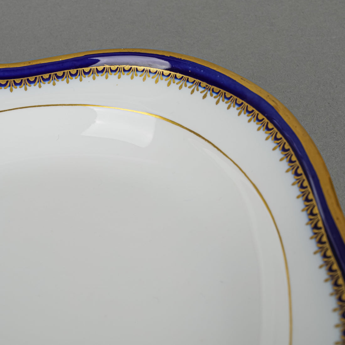 MEISSEN Cobalt & Gold Edge Oval Fish Platter