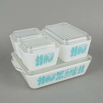 PYREX Butterprint Refrigerator Dishes Set of 4