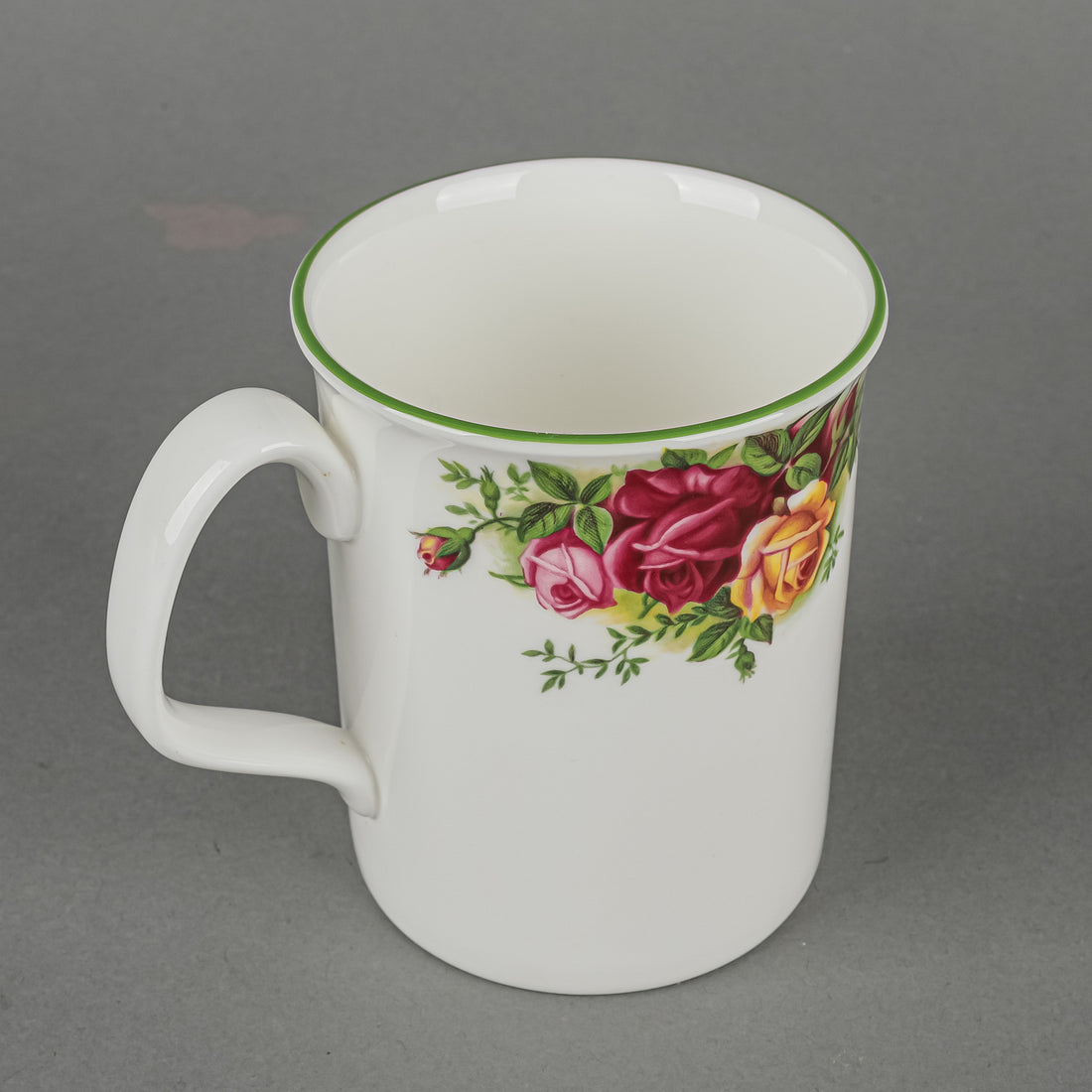 ROYAL ALBERT Old Country Roses Smooth Sided Mugs Set Of 4