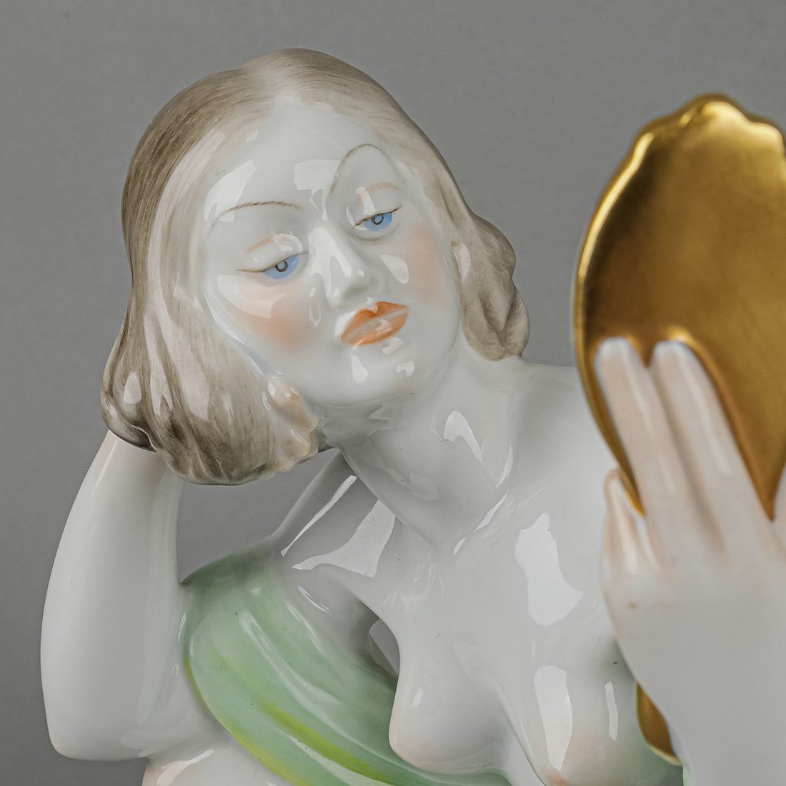 HEREND Figurine Nude Female With Mirror 5724