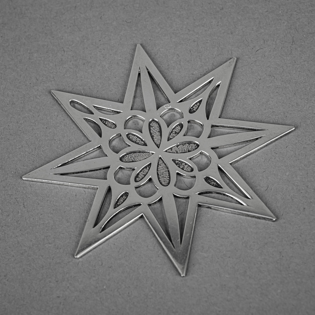 TIFFANY & CO Sterling Christmas Star Ornament