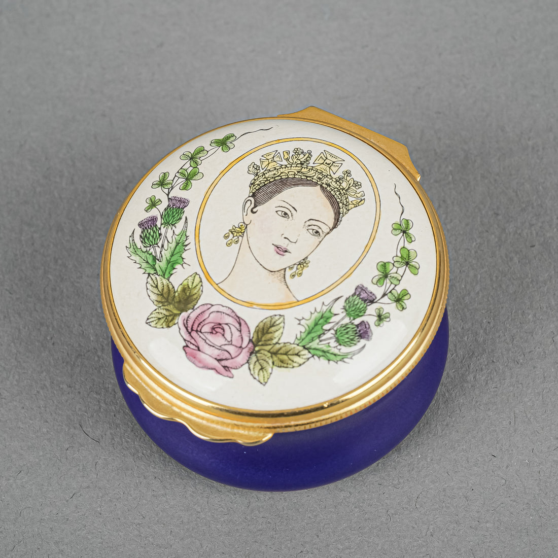 HALCYON DAYS Enamel Box - Victoria BC