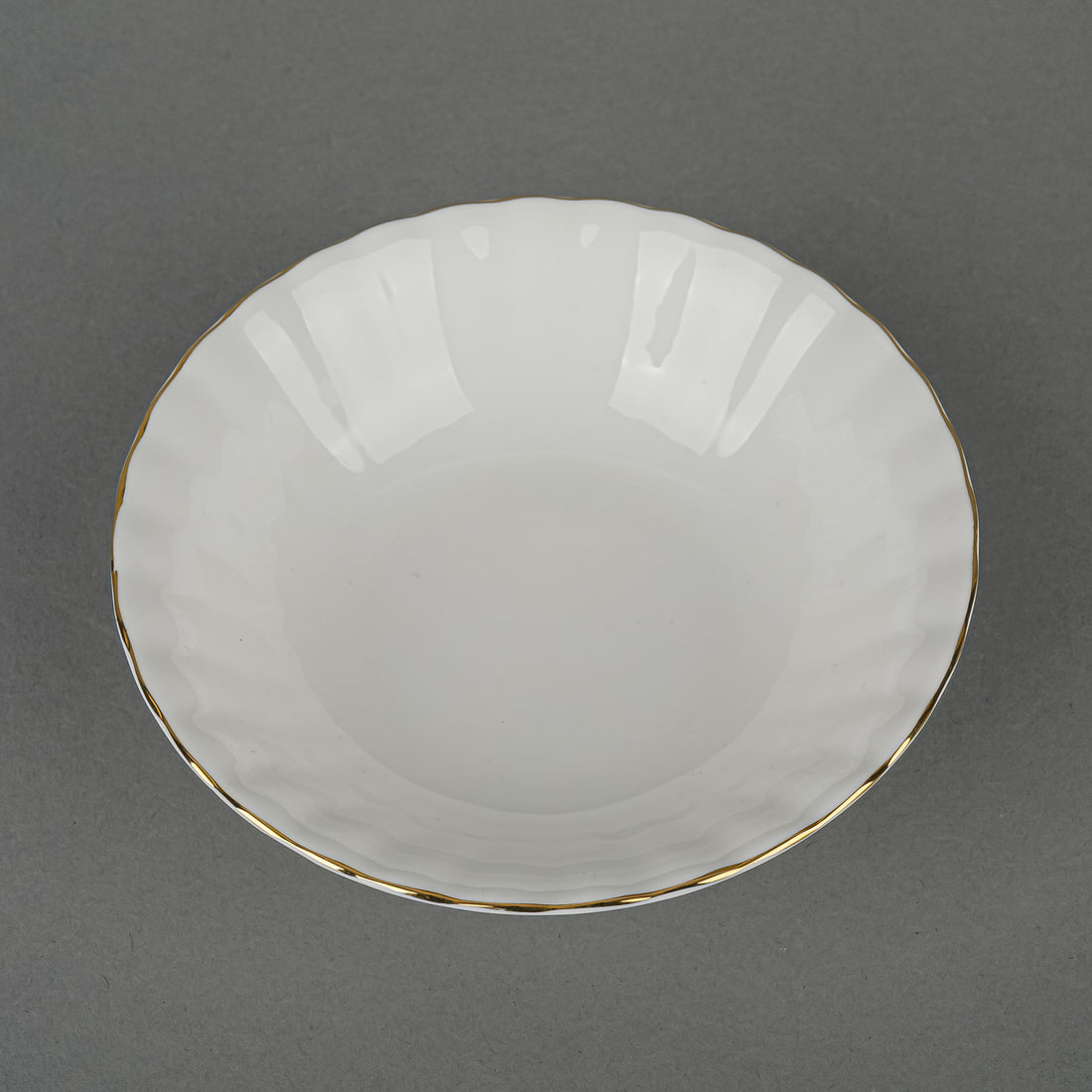 ROYAL ALBERT Val D'or Coupe Bowls/Nappies Set Of 8