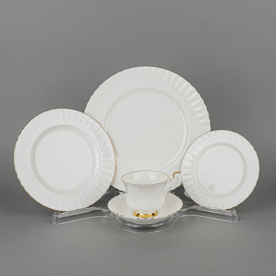 ROYAL ALBERT Val D'or 8 Place Settings