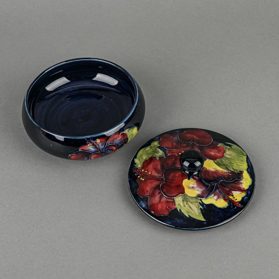 MOORCROFT Hibiscus Blue Ground Round Covered Bowl