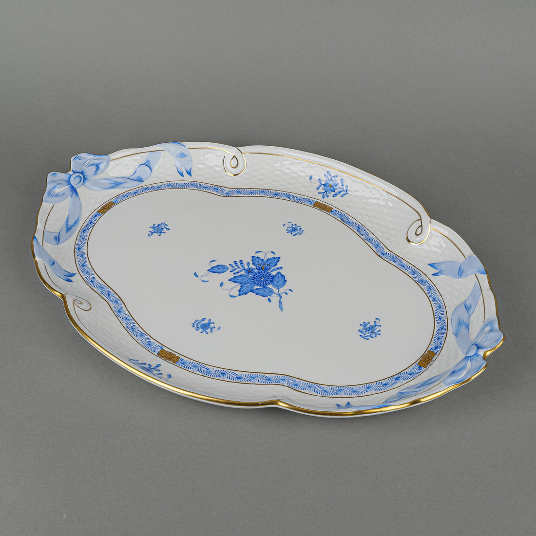 HEREND Chinese Bouquet Blue Ribbon Tray 400