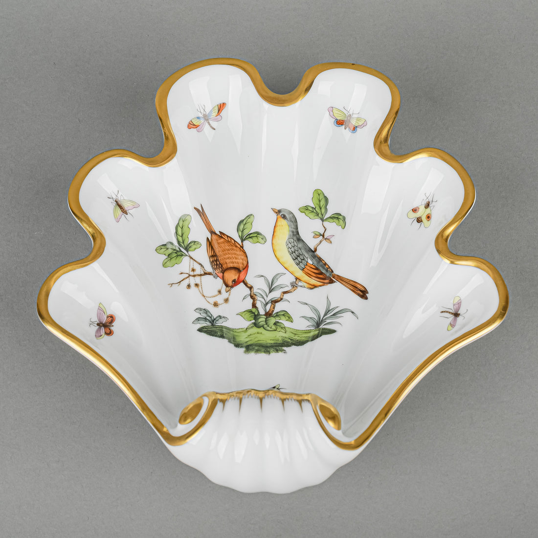 HEREND Rothschild Bird Shell Dish 7444