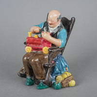 ROYAL DOULTON Figurine The Toymaker HN 2250