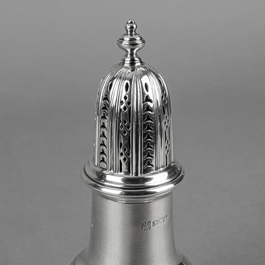 BARKER ELLIS Sterling Sugar Shaker/Caster