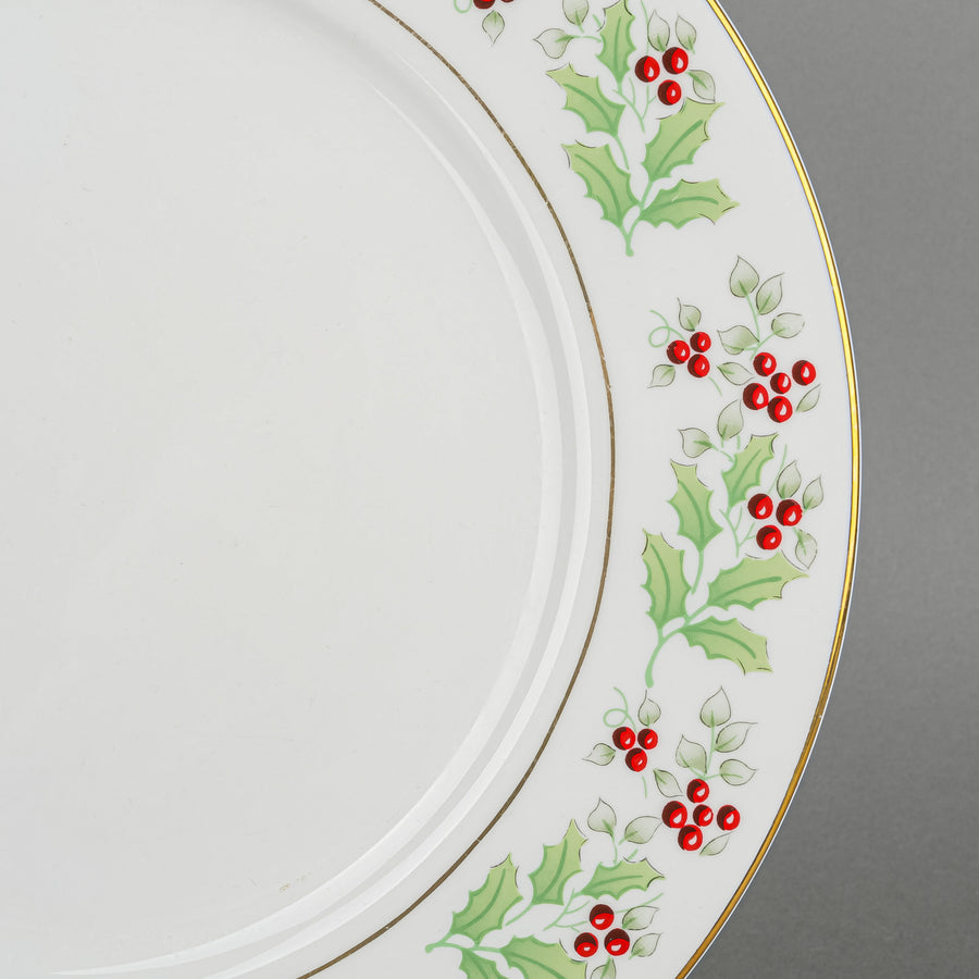 GIBSON Holly & Ivy Dish Set - 8 Place Settings