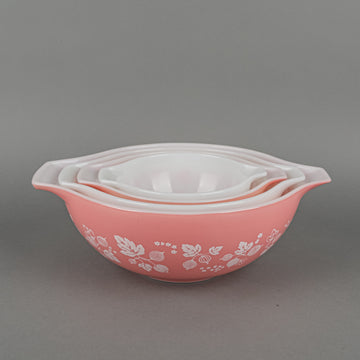 PYREX Gooseberry Cinderella Mixing Bowls Set of 4